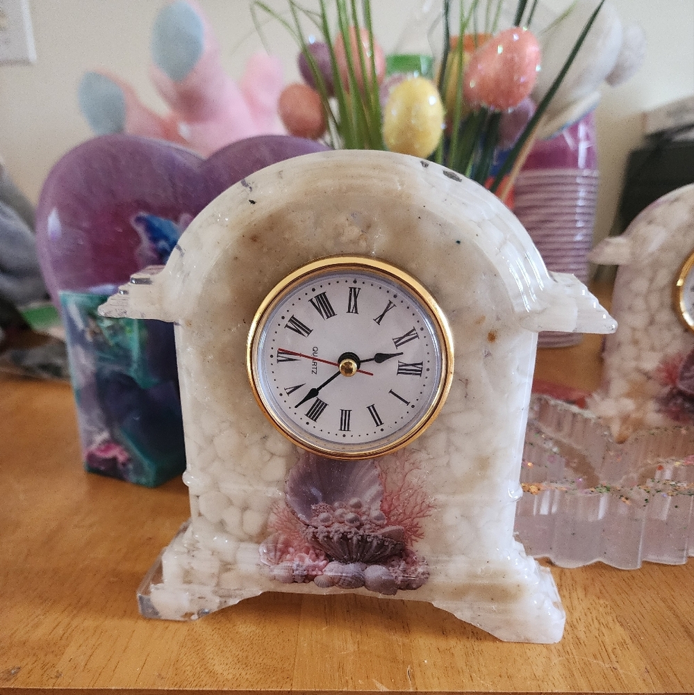 Elegant Marble Clock with Gold Accents
